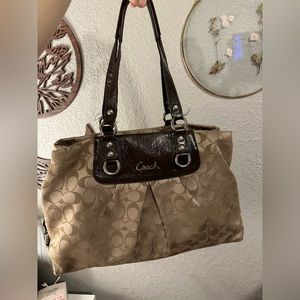 Vintage COACH tote purse
